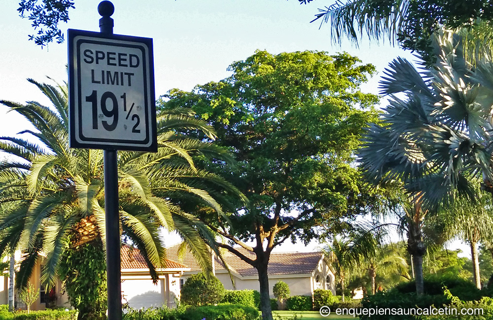señal de límite de velocidad: 19 y medio.